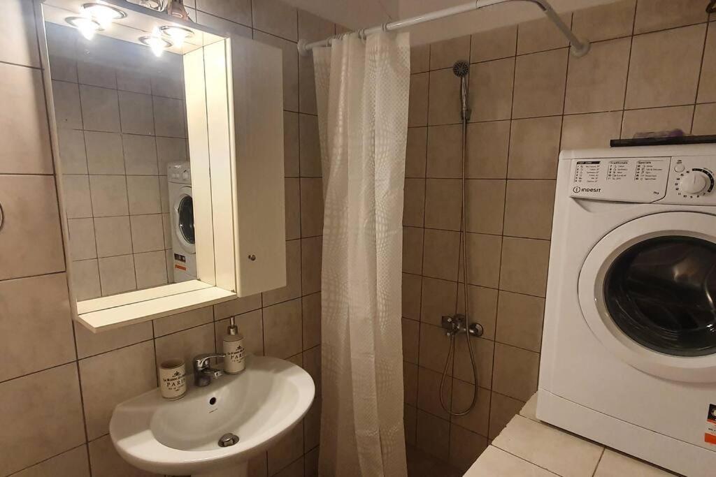 Spacious Beauty In Athens, 55M2, Metro 7' 외부 사진